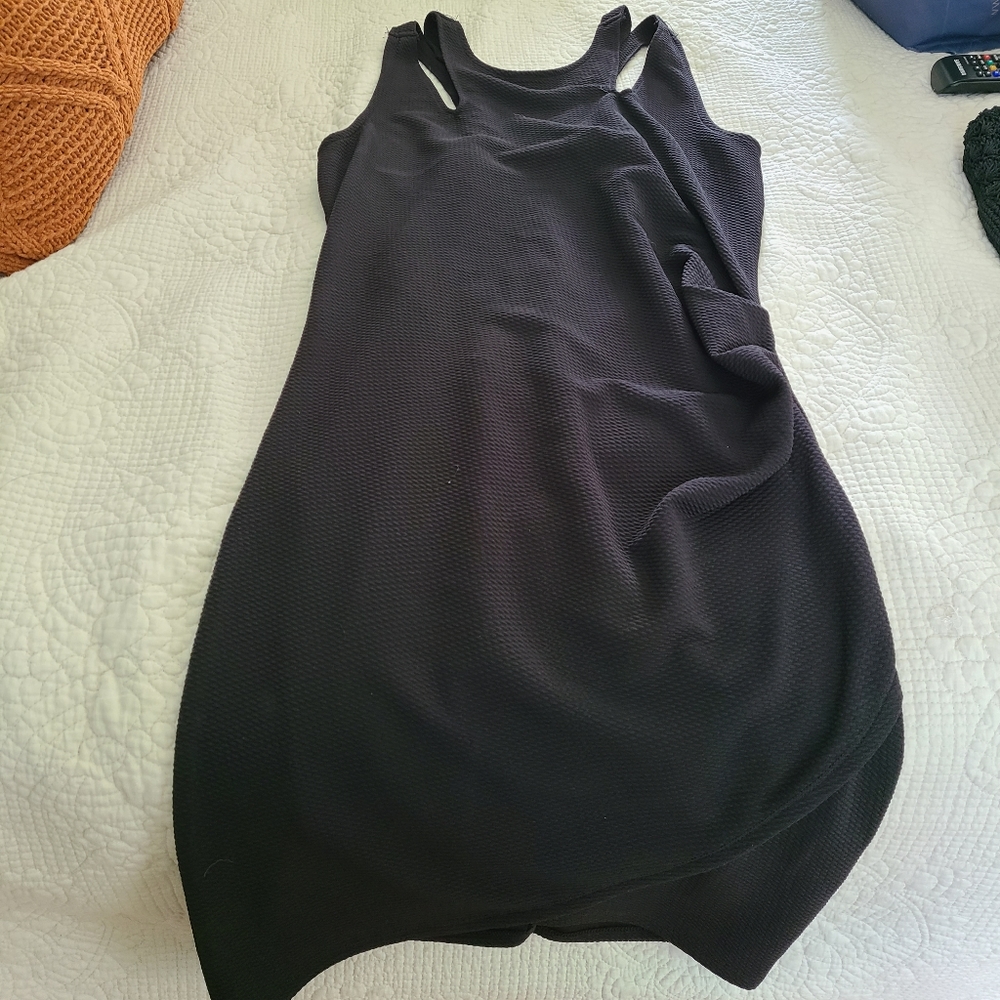 Black stretchy dress